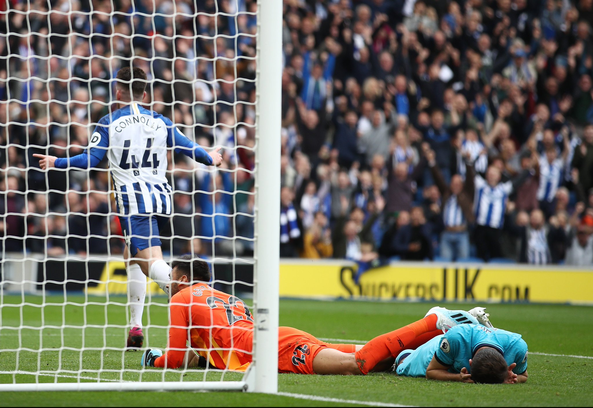 约将承担更 约将承担更